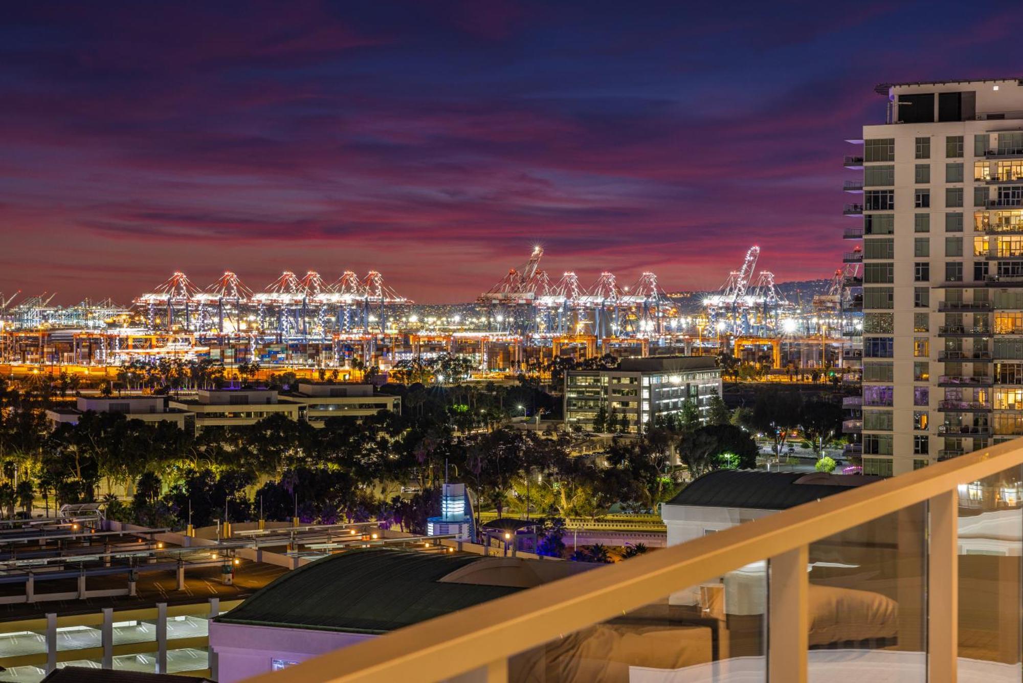 @ Marbella Lane - Penthouse W/ City & Ocean Views 长滩 外观 照片